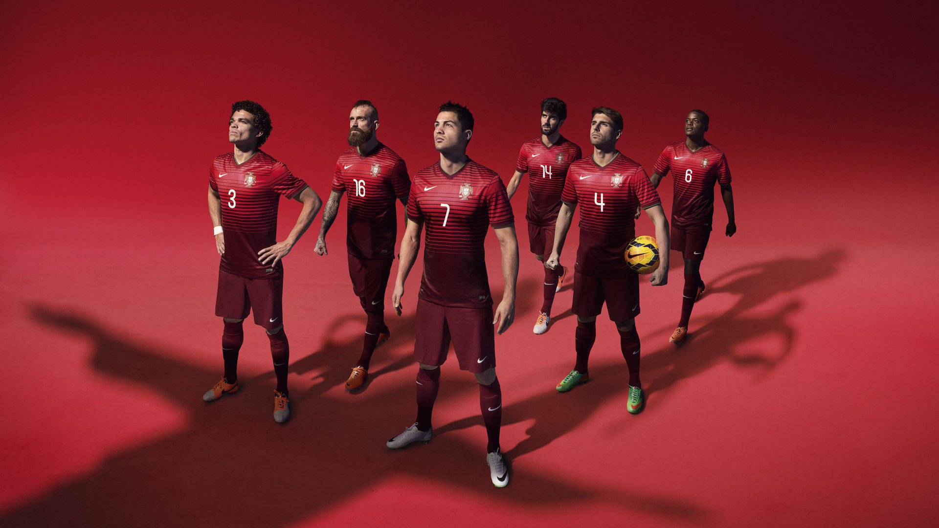 “意甲经典对决:攻防两端精彩纷呈”,意甲身体对抗